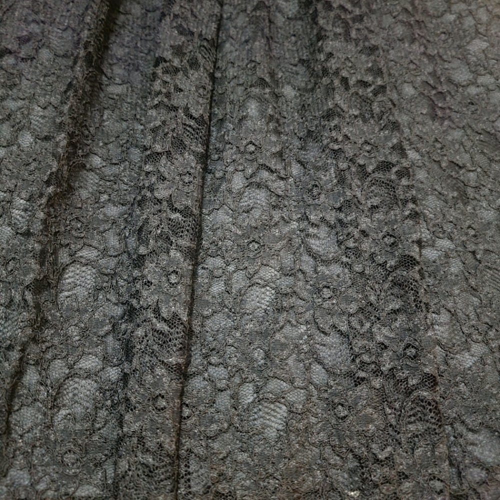 Laura Ashley black lace design skirt UK 14 - Picture 4 of 5